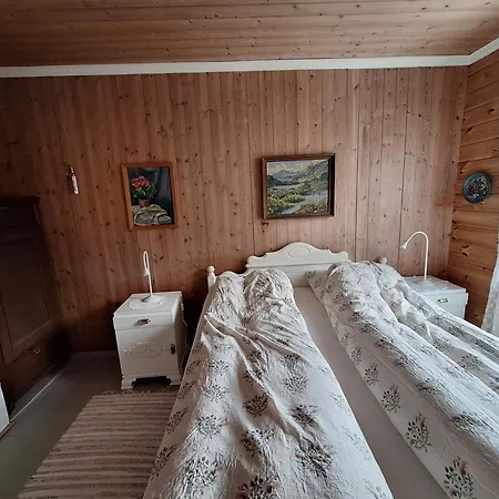 Hotel Indrebo Farm / Indrebo Gard Eikelandsosen
