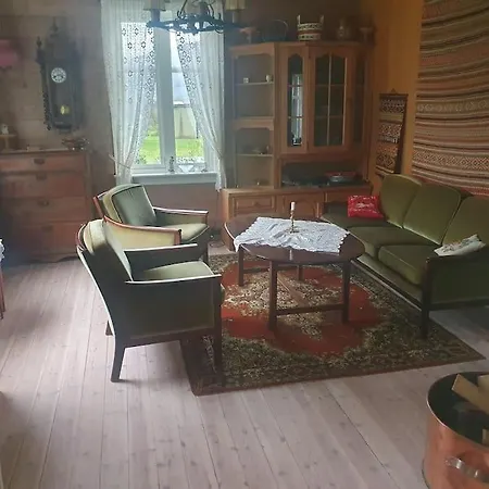 Indrebo Farm / Indrebo Gard Eikelandsosen